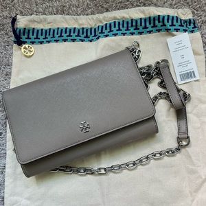 Tory Burch French Gray Robinson Chain Wallet